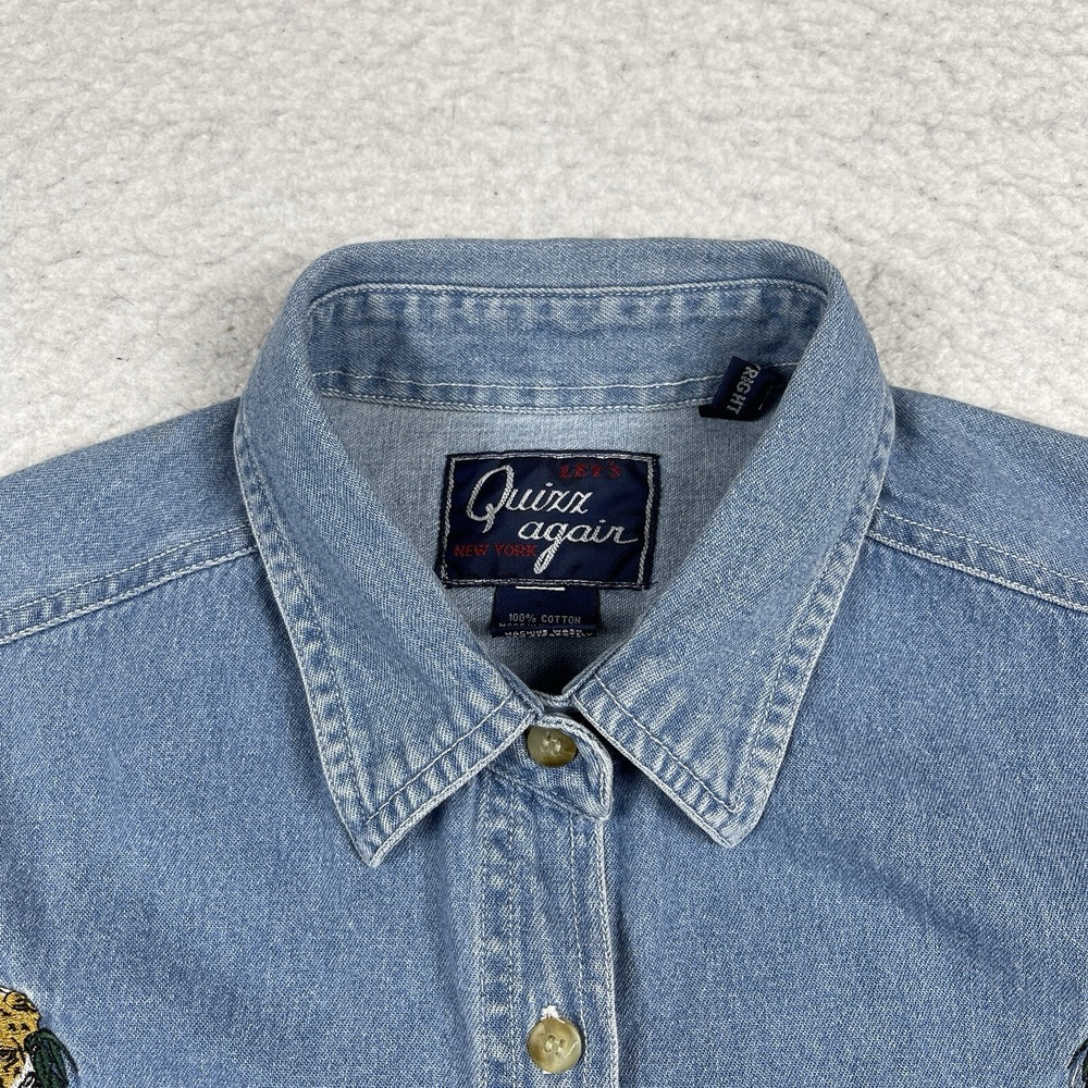 Quizz Again Denim Shirt Womens Medium Blue Embroidered‎ 90s Safari Animals - Picture 9 of 13